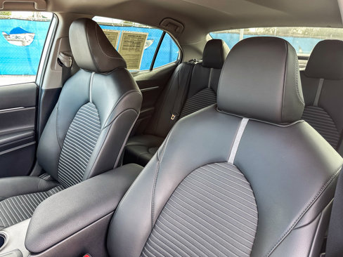 Used 2023 Toyota Camry SE image 22
