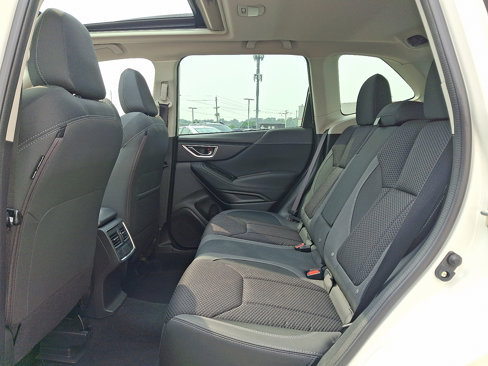 Certified 2023 Subaru Forester Premium image 10