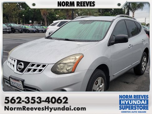 Used 2015 Nissan Rogue S w/ Convenience Package image 1
