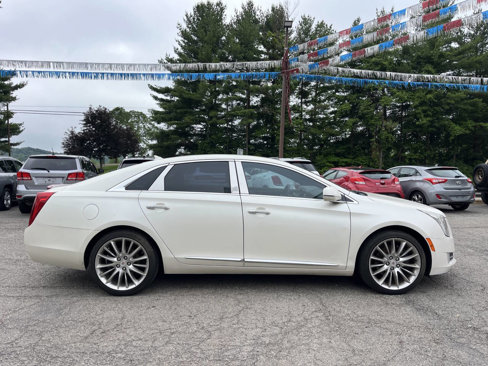 Used 2013 Cadillac XTS Platinum image 25