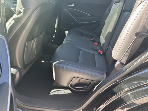 Used 2018 Hyundai Santa Fe Sport image 21
