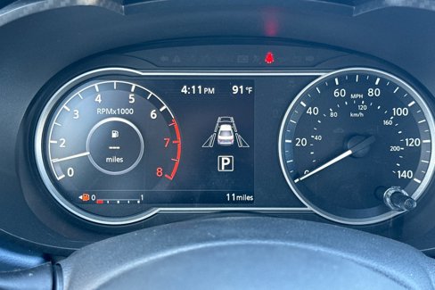 New 2025 Nissan Versa SV w/ Trunk Package image 20