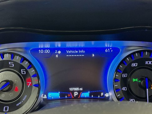 Used 2016 Chrysler 300 S image 16