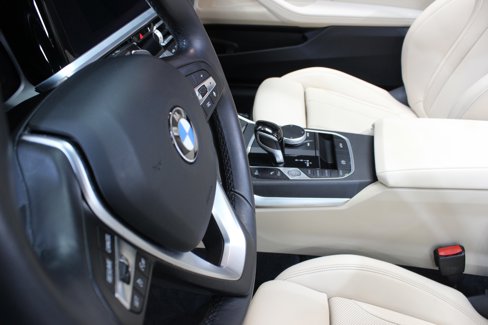 Used 2023 BMW 430i Convertible image 35