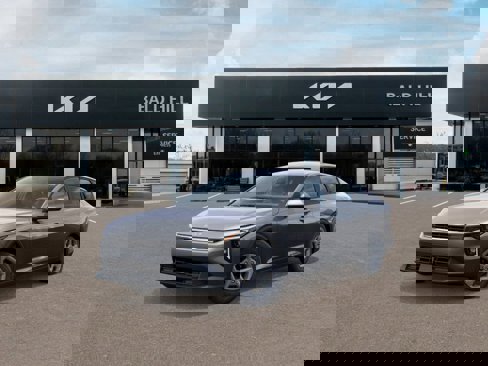 New 2025 Kia K4 LXS image 1