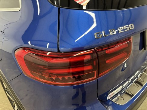 Certified 2025 Mercedes-Benz GLB 250 image 7