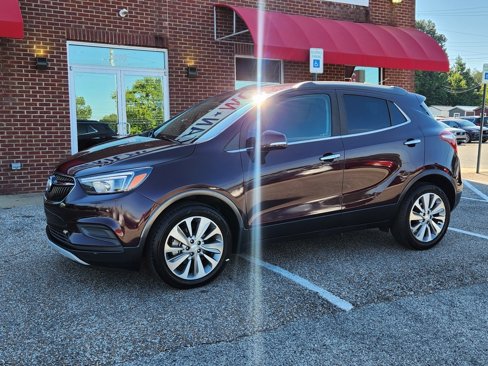 Used 2017 Buick Encore Preferred image 2