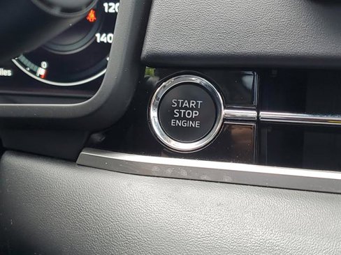Used 2023 Mitsubishi Outlander SEL image 51