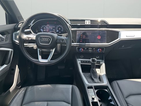 Used 2021 Audi Q3 2.0T Premium w/ Convenience Package image 26