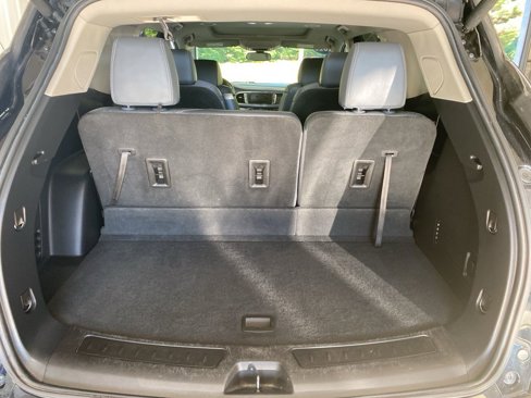Used 2020 Buick Enclave Essence w/ Sport Touring Edition image 23
