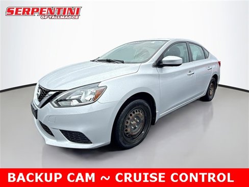 Used 2016 Nissan Sentra SV image 1