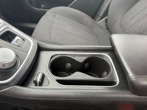 Used 2015 Chrysler 200 Limited image 14