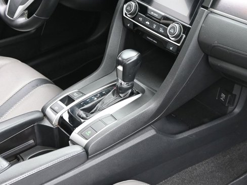 Used 2017 Honda Civic Touring image 35