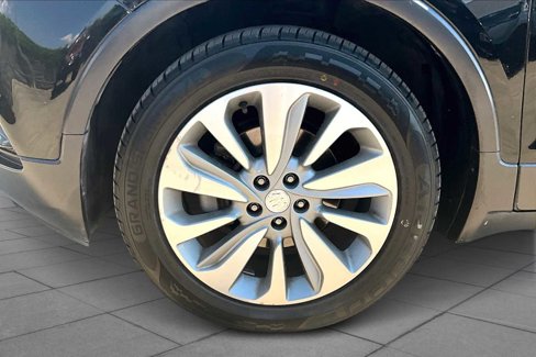 Used 2018 Buick Encore Preferred image 10