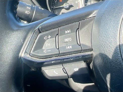 Used 2018 MAZDA CX-5 Touring image 12