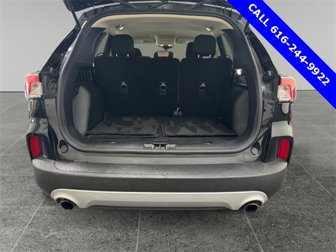 Used 2020 Ford Escape SE image 20