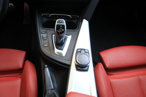 Used 2017 BMW 330i xDrive Sedan image 18