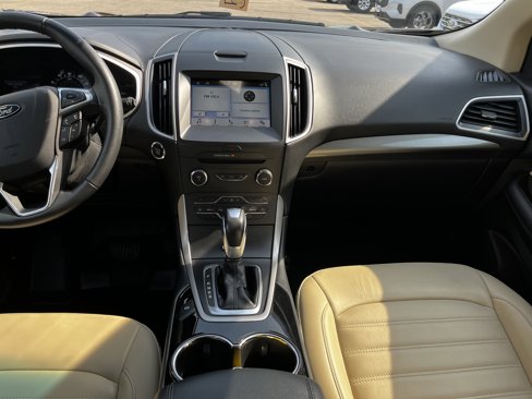 Used 2017 Ford Edge SEL w/ Equipment Group 201A image 12