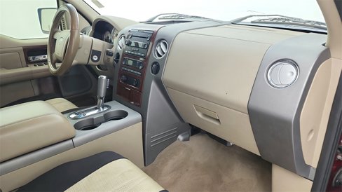 Used 2005 Ford F150 Lariat image 29