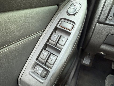 Used 2009 HUMMER H3 image 33