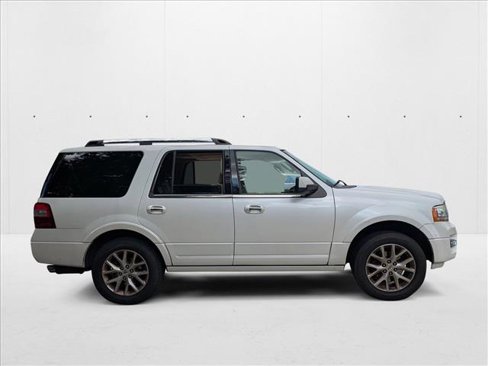 Used 2017 Ford Expedition Limited w/ Equipment Group 301A image 4
