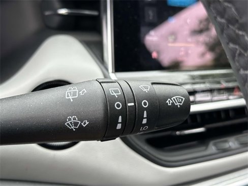 Used 2024 Jeep Compass Limited w/ Sun and Sound Group image 30