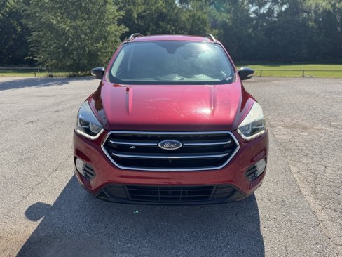 Used 2017 Ford Escape Titanium image 2
