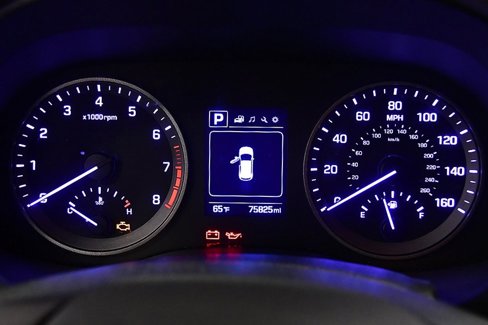 Used 2018 Hyundai Tucson SE image 15