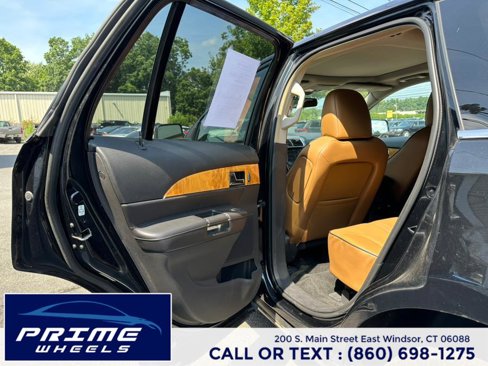 Used 2011 Lincoln MKX AWD w/ 102A Rapid Spec Order Code image 10