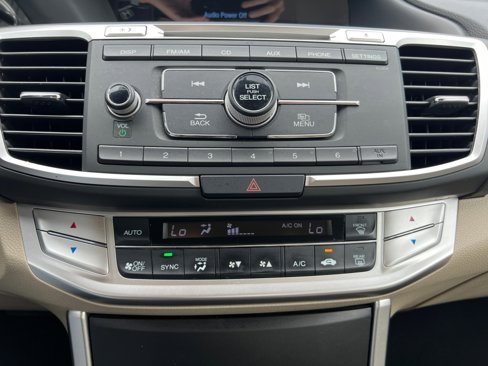 Used 2014 Honda Accord LX image 21