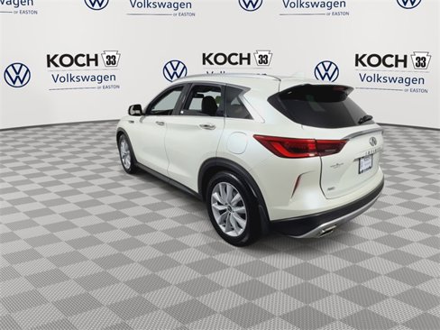 Used 2019 INFINITI QX50 Essential w/ Premium Heat Package image 6