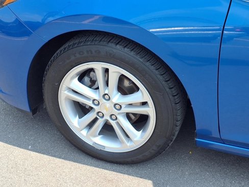 Used 2016 Chevrolet Cruze LT w/ Convenience Package image 28