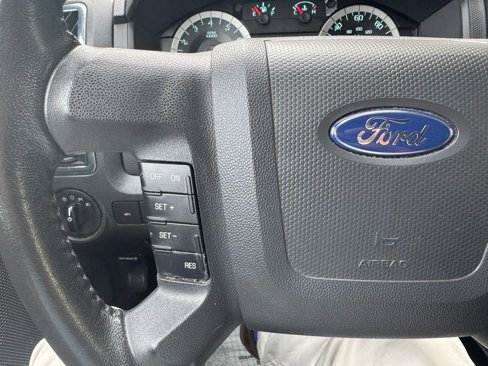 Used 2012 Ford Escape Limited image 29