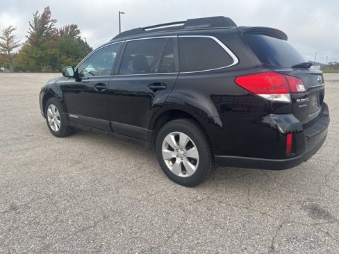 Used 2010 Subaru Outback 2.5i Premium w/ Popular Equipment Group 1B image 41