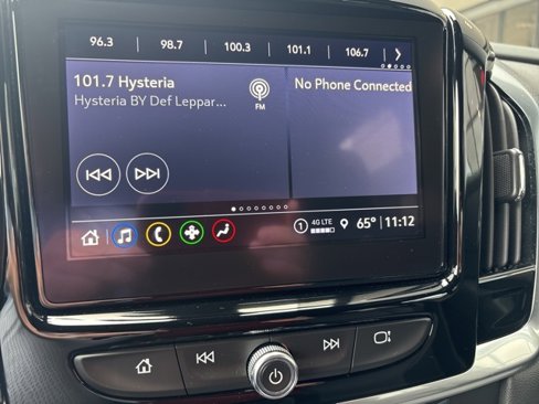 Used 2022 Chevrolet Traverse LT image 26