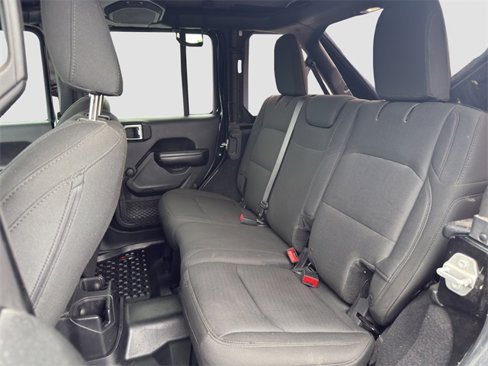 Used 2018 Jeep Wrangler Unlimited Sport image 13
