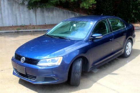 Used 2014 Volkswagen Jetta SE image 2