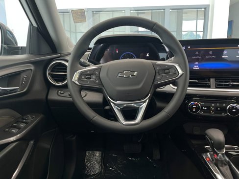 Certified 2024 Chevrolet Trax ACTIV w/ Sunroof Package image 18