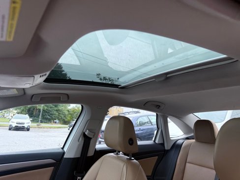 Used 2019 Volkswagen Jetta SE image 10