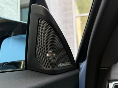 Used 2023 BMW M2 w/ Lighting Package image 19