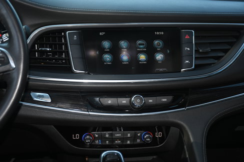 Used 2019 Buick Enclave Avenir image 18