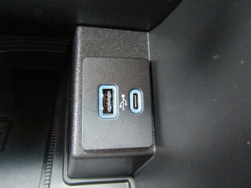 Used 2022 Ford Edge SEL w/ Convenience Package image 28