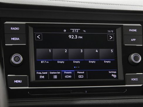 Used 2020 Volkswagen Jetta S image 10