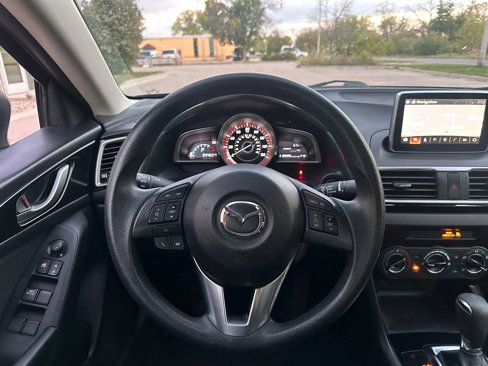 Used 2016 MAZDA MAZDA3 i Sport w/ Preferred Equipment Package image 13