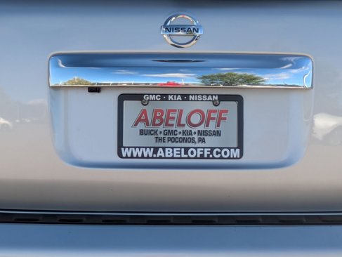 Used 2017 Nissan Armada SL image 26