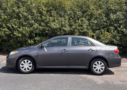 Used 2013 Toyota Corolla LE Special Edition image 4