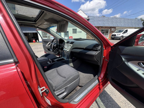 Used 2010 Toyota Camry SE image 20