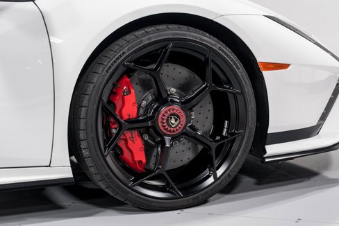 Used 2024 Lamborghini Huracan Tecnica image 46