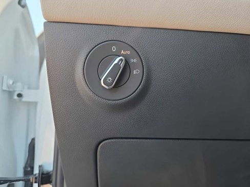 New 2025 Volkswagen Taos S image 13