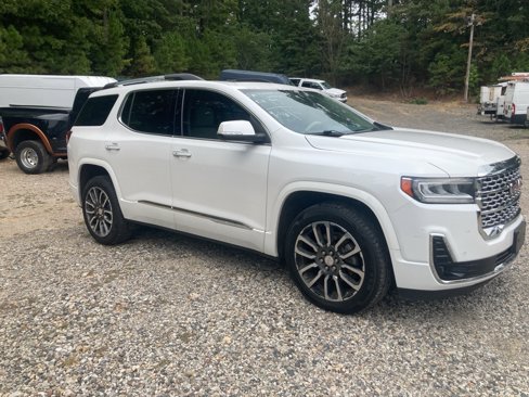 Used 2020 GMC Acadia Denali w/ Technology Package image 2